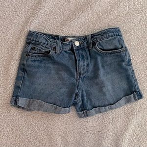 Girl Levi girlfriend shorty shorts